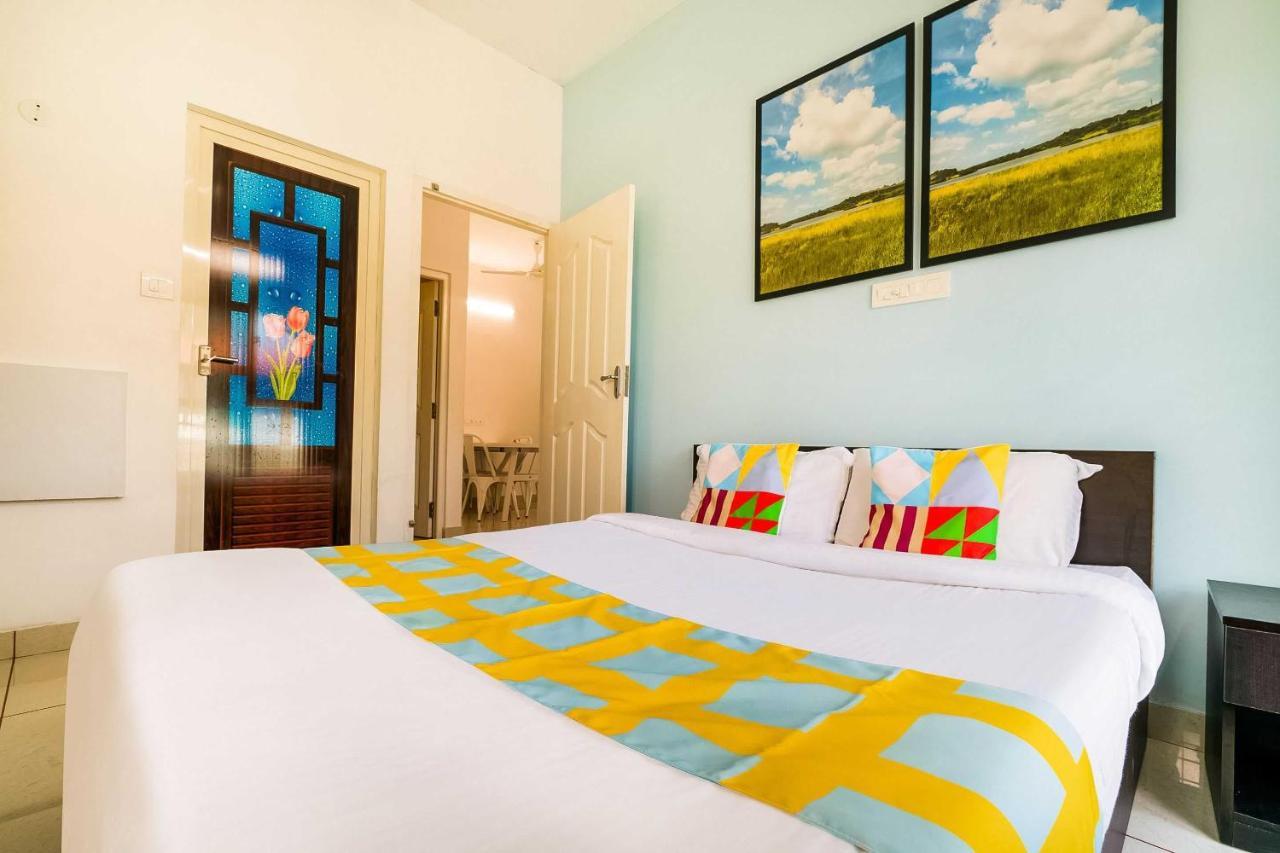 Hotel O Thykoodam Apartments Kochi Luaran gambar